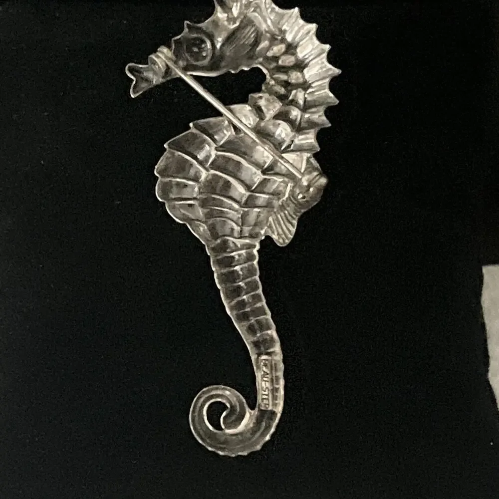 Vintage Beau Signed sterling silver seahorse pin/brooch Made In America 50s-70s